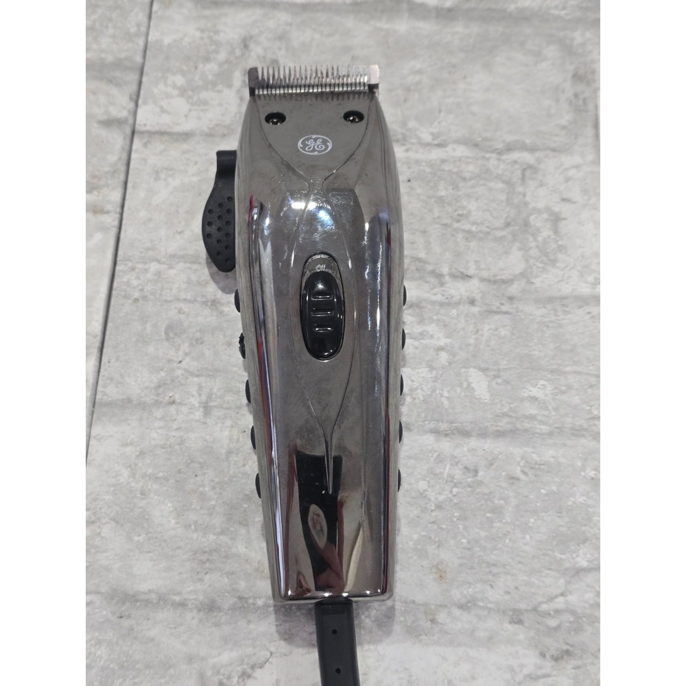 GE Shaver Hair Clippers Trimmer Model 10S643‎ Corded Pre-owned VIDEO